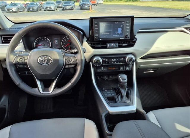 
 Toyota RAV4 full									