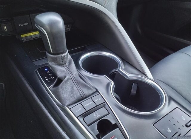 
 Toyota Camry full									