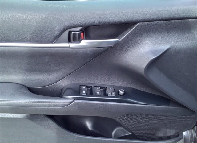 
 Toyota Camry full									