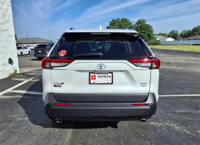 
 Toyota RAV4 full									