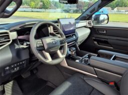 
 Toyota Tundra full									