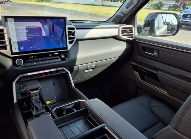 
 Toyota Tundra full									