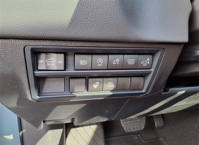 
 Toyota Tundra full									