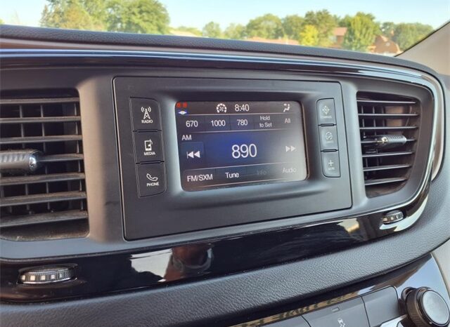 
 Chrysler Pacifica full									