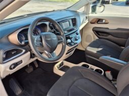 
 Chrysler Pacifica full									