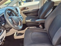 
 Chrysler Pacifica full									
