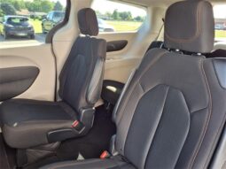 
 Chrysler Pacifica full									