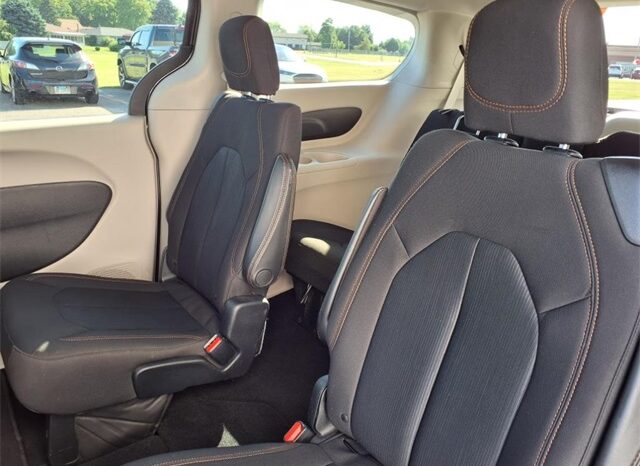 
 Chrysler Pacifica full									
