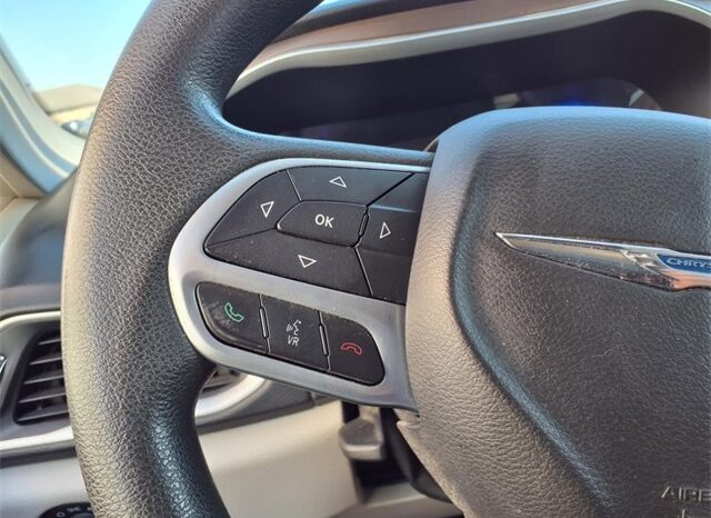 
 Chrysler Pacifica full									