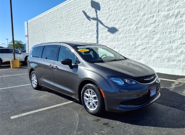 
 Chrysler Pacifica full									