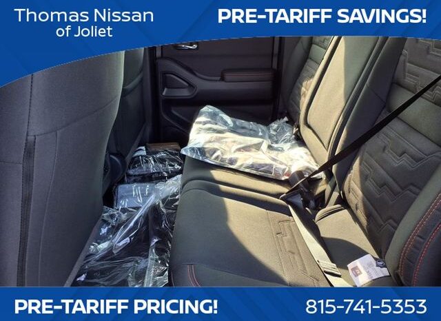 
 Nissan Frontier full									