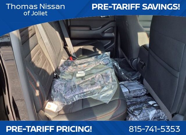 
 Nissan Frontier full									