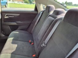 
										Nissan Altima full									
