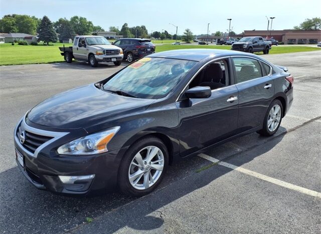 
								Nissan Altima full									