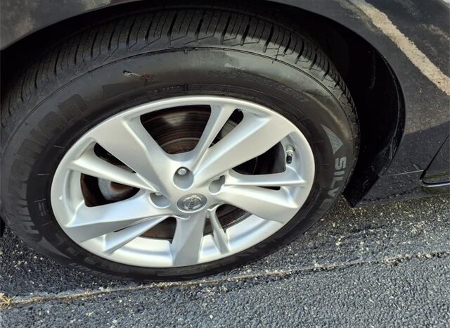 
								Nissan Altima full									