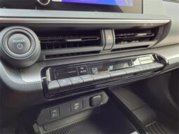 
 Toyota Prius full									