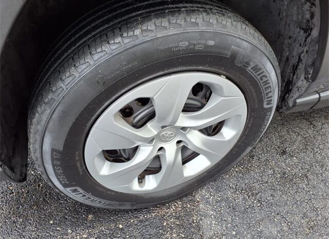 
 Toyota RAV4 full									