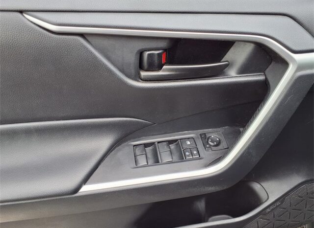 
 Toyota RAV4 full									