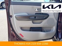 
										Kia Sedona full									