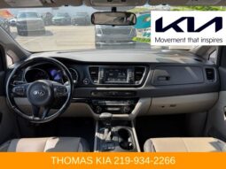 
										Kia Sedona full									