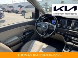 
										Kia Sedona full									
