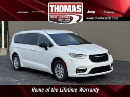 
										Chrysler Pacifica full									
