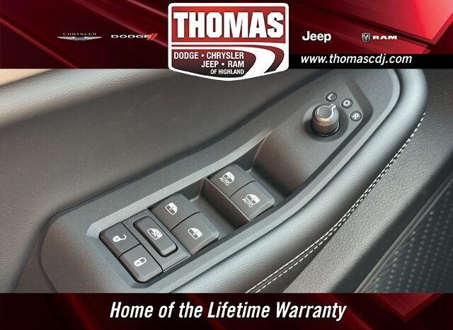 
								Jeep Grand Cherokee full									