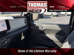 
 Jeep Wrangler full									