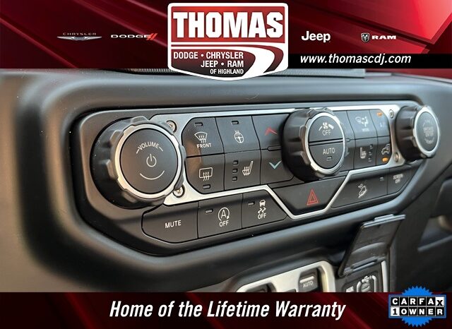 
								Jeep Wrangler full									