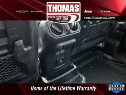 
										Jeep Wrangler full									