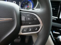 
										Chrysler Pacifica full									