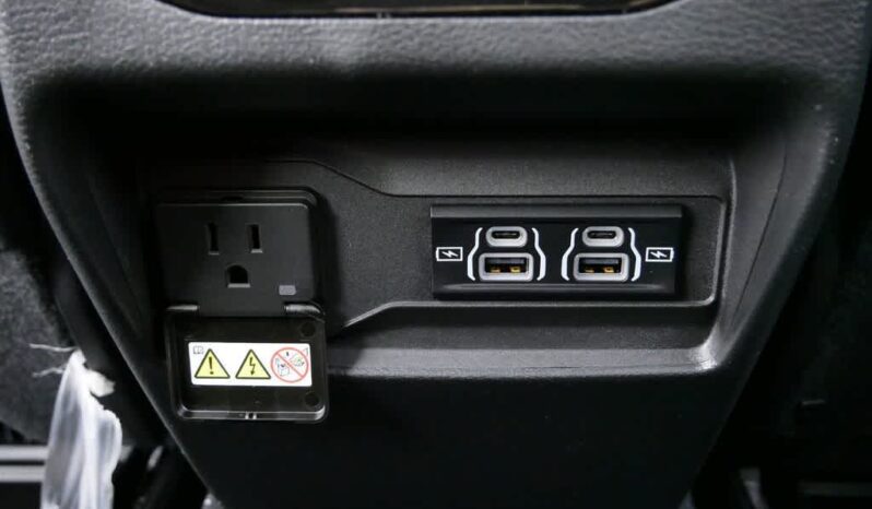 
								Jeep Grand Cherokee full									