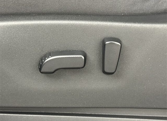 
								Nissan Frontier full									