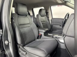 
										Nissan Frontier full									
