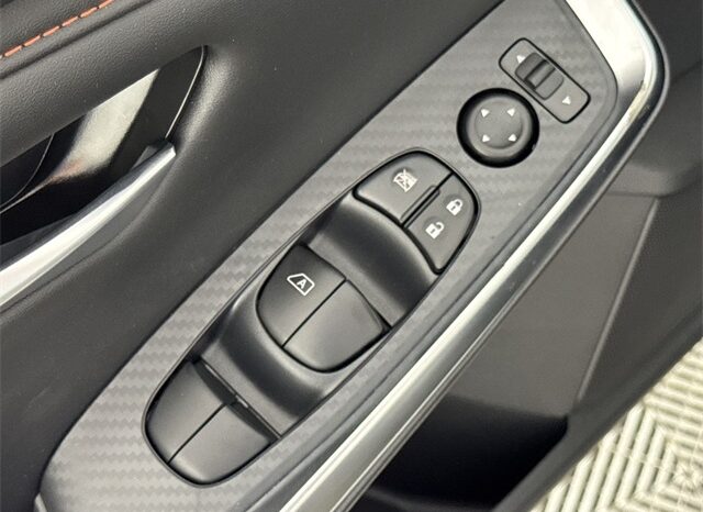 
								Nissan Sentra full									
