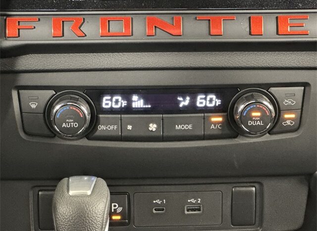 
 Nissan Frontier full									