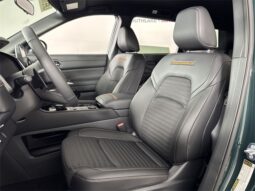 
										Nissan Pathfinder full									
