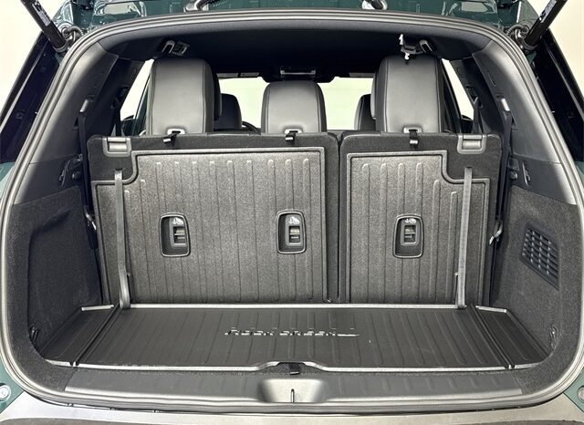 
								Nissan Pathfinder full									