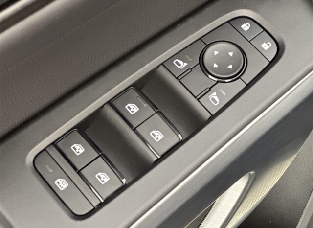 
 Nissan Pathfinder full									