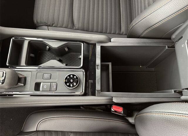 
 Nissan Pathfinder full									