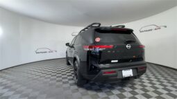 
 Nissan Pathfinder full									
