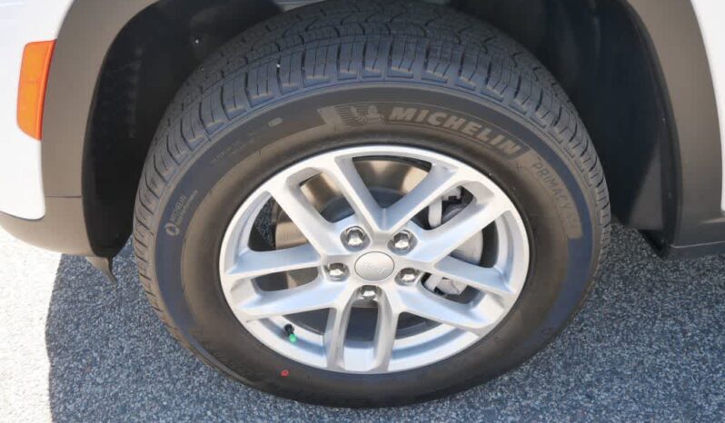 
								Jeep Grand Cherokee full									