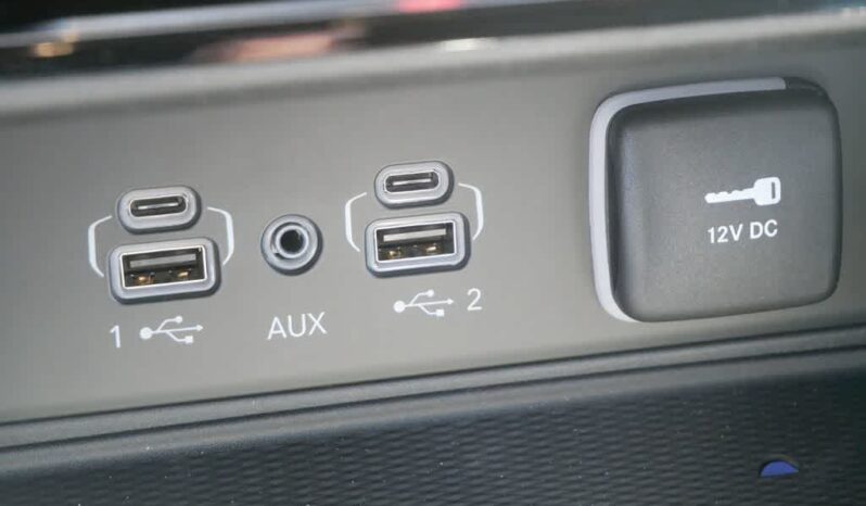 
								Jeep Grand Cherokee full									