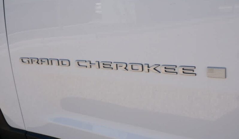 
								Jeep Grand Cherokee full									