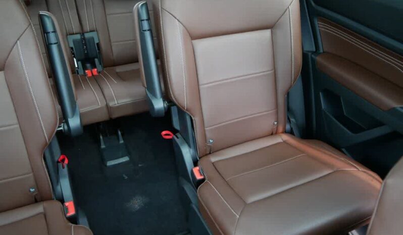 
								Volkswagen Atlas full									