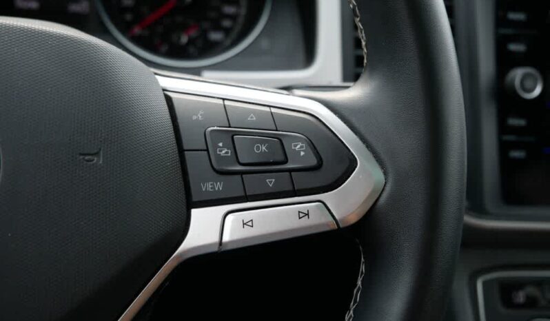 
								Volkswagen Atlas full									