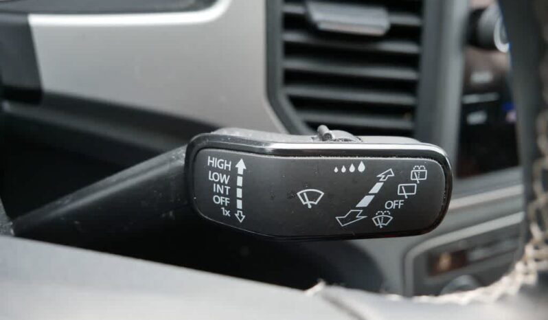 
								Volkswagen Atlas full									