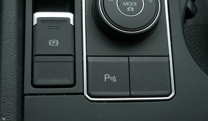 
								Volkswagen Atlas full									