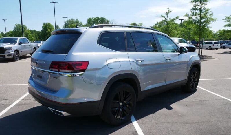 
								Volkswagen Atlas full									