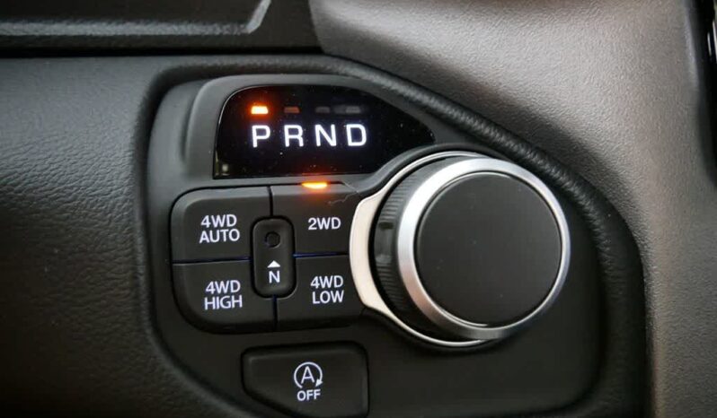 
								RAM 1500 full									